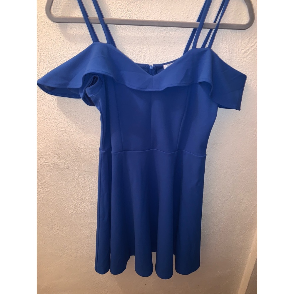 Off the shoulder blue strappy dress